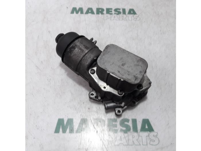 Gebruikte Oliefilterhouder Citroen C3 Picasso (SH) 1.6 HDi 16V 90 Prijs € 45,00 Margeregeling aangeboden door Maresia Parts
