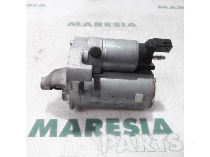 Gebruikte Startmotor Peugeot 208 I (CA/CC/CK/CL) 1.2 Vti 12V PureTech 82 Prijs € 30,00 Margeregeling aangeboden door Maresia Parts