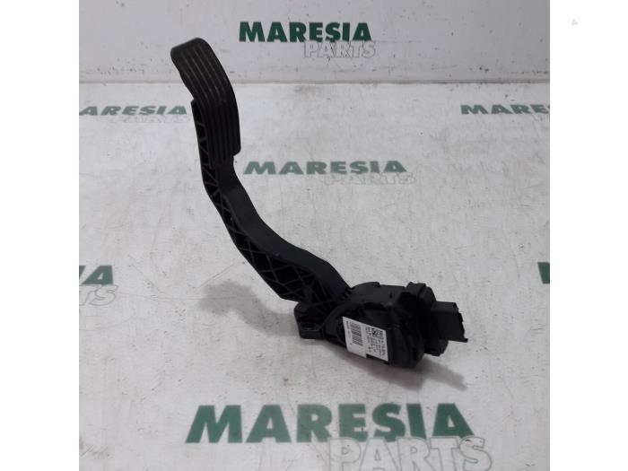 Gebruikte Gaspedaalpositie Sensor Citroen C4 Cactus (0B/0P) 1.6 Blue Hdi 100 Prijs € 20,00 Margeregeling aangeboden door Maresia Parts