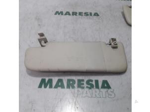 Gebruikte Zonneklep Fiat 500 (312) 1.2 Prijs € 15,00 Margeregeling aangeboden door Maresia Parts