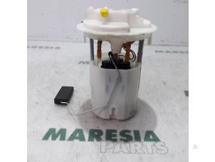 Gebruikte Brandstofpomp Elektrisch Citroen C3 Picasso (SH) 1.4 16V VTI 95 Prijs € 20,00 Margeregeling aangeboden door Maresia Parts