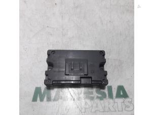 Gebruikte Computer Diversen Renault Megane III Berline (BZ) 2.0 16V TCe 180 Prijs € 157,50 Margeregeling aangeboden door Maresia Parts