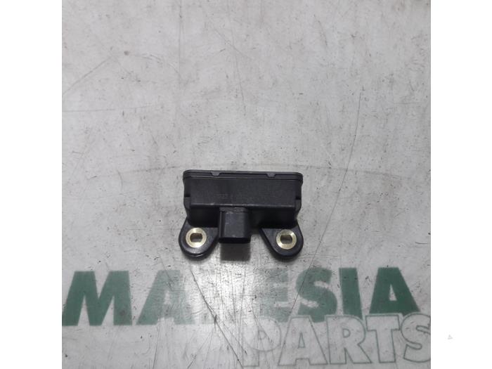 Gebruikte Esp computer Renault Megane III Berline (BZ) 2.0 16V TCe 180 Prijs € 19,50 Margeregeling aangeboden door Maresia Parts