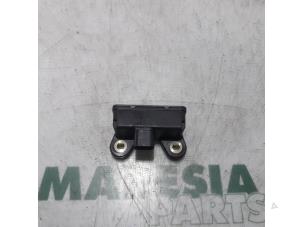 Gebruikte Esp computer Renault Megane III Berline (BZ) 2.0 16V TCe 180 Prijs € 19,50 Margeregeling aangeboden door Maresia Parts