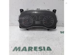 Gebruikte Cockpit Fiat Grande Punto (199) 1.3 JTD Multijet 16V 85 Actual Prijs € 75,00 Margeregeling aangeboden door Maresia Parts