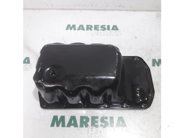 Gebruikte Carterpan Peugeot 207/207+ (WA/WC/WM) 1.4 16V VTi Prijs € 24,99 Margeregeling aangeboden door Maresia Parts