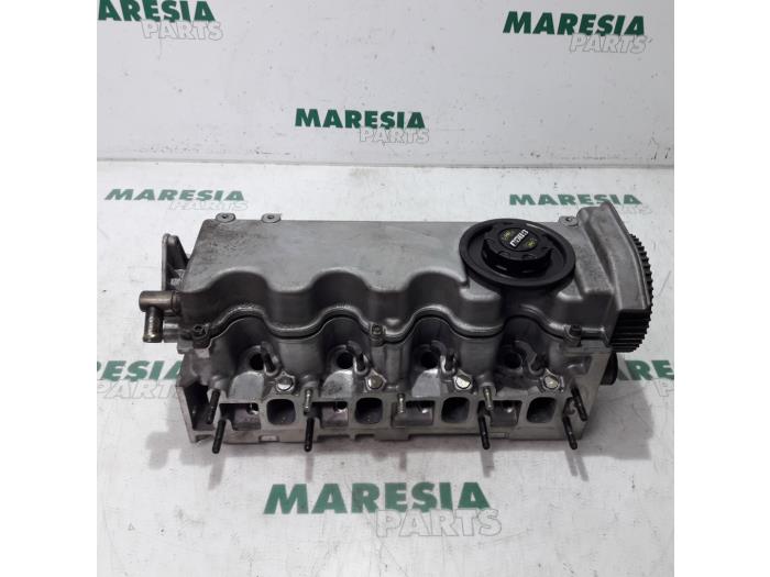 Gebruikte Cilinderkop Fiat Multipla (186) 1.9 JTD 105 SX,ELX Prijs € 236,25 Margeregeling aangeboden door Maresia Parts