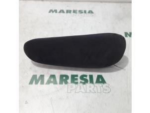 Gebruikte Armleuning Citroen Xsara Picasso (CH) 1.8 16V Prijs € 35,00 Margeregeling aangeboden door Maresia Parts