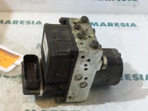 Gebruikte ABS Pomp Alfa Romeo 156 (932) 2.0 JTS 16V Prijs € 45,00 Margeregeling aangeboden door Maresia Parts