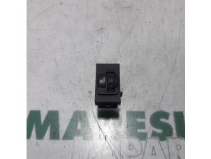 Gebruikte Schakelaar Peugeot 508 SW (8E/8U) 2.0 BlueHDi 180 16V Prijs € 25,00 Margeregeling aangeboden door Maresia Parts
