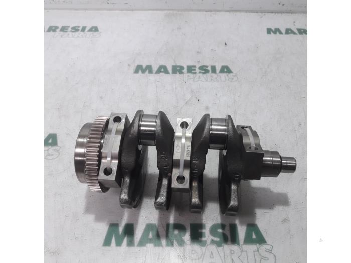 Gebruikte Krukas Fiat Punto III (199) 0.9 TwinAir Turbo 100 Prijs € 157,50 Margeregeling aangeboden door Maresia Parts
