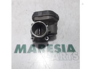 Gebruikte Gasklephuis Citroen C3 (SC) 1.6 HDi 92 Prijs € 20,00 Margeregeling aangeboden door Maresia Parts