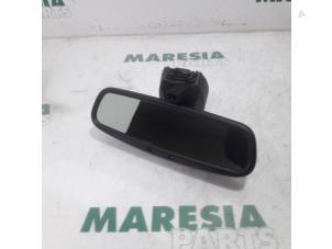 Gebruikte Binnenspiegel Lancia Delta (844) 1.6 D Multijet 16V 120 Prijs € 131,25 Margeregeling aangeboden door Maresia Parts