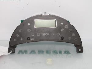 Gebruikte Display Interieur Citroen C8 (EA/EB) 2.0 HDi 16V Prijs € 20,00 Margeregeling aangeboden door Maresia Parts