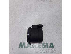 Gebruikte Luchthoeveelheidsmeter Citroen C3 Picasso (SH) 1.6 HDi 16V 90 Prijs € 25,00 Margeregeling aangeboden door Maresia Parts