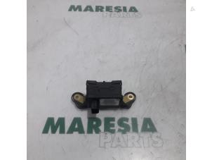 Gebruikte Computer esp Renault Espace (JK) 2.0 dCi 16V 130 FAP Prijs € 105,00 Margeregeling aangeboden door Maresia Parts