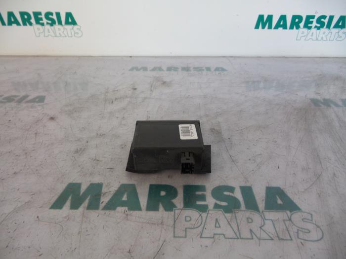 Gebruikte Computer Diversen Peugeot 607 (9D/U) 2.2 HDi 16V FAP Prijs € 50,00 Margeregeling aangeboden door Maresia Parts