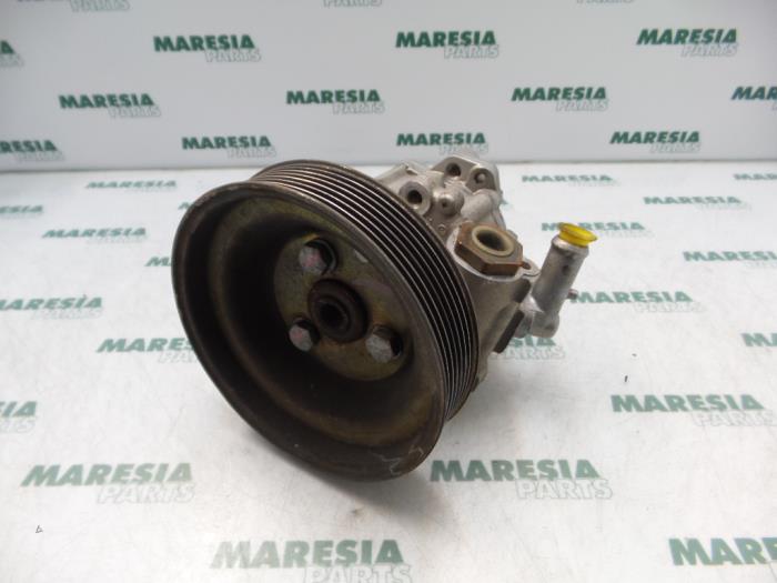Gebruikte Pomp Servo Alfa Romeo 166 2.0 Twin Spark 16V Prijs € 50,00 Margeregeling aangeboden door Maresia Parts