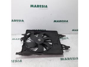 Gebruikte Koelvin Motor Renault Kangoo Express (FW) 1.5 dCi 90 FAP Prijs € 40,00 Margeregeling aangeboden door Maresia Parts