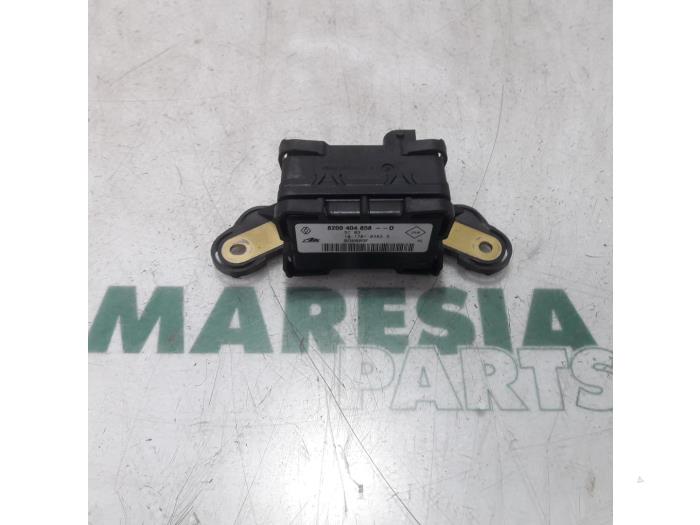 Gebruikte Esp computer Renault Espace (JK) 2.0 dCi 16V 150 FAP Prijs € 105,00 Margeregeling aangeboden door Maresia Parts