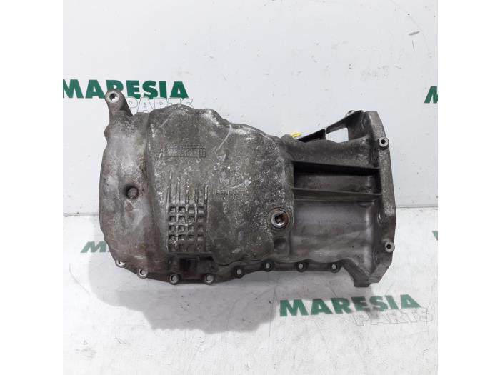 Gebruikte Carterpan Renault Megane II Grandtour (KM) 1.6 16V Prijs € 40,00 Margeregeling aangeboden door Maresia Parts