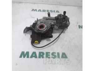 Gebruikte Oliepomp Fiat Punto II (188) 1.2 60 S 3-Drs. Prijs € 50,00 Margeregeling aangeboden door Maresia Parts