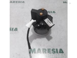 Gebruikte Blower Fiat 500 (312) 1.2 Prijs € 25,00 Margeregeling aangeboden door Maresia Parts