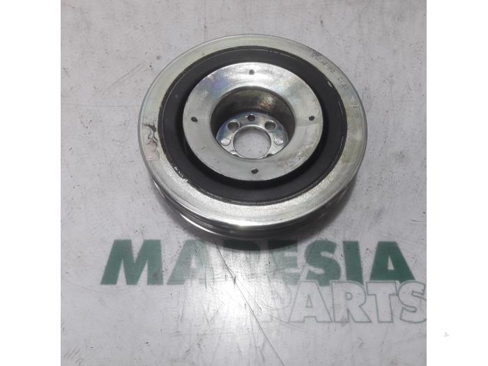Gebruikte Krukas Poelie Fiat Doblo Cargo (263) 1.6 D Multijet Prijs € 60,50 Inclusief btw aangeboden door Maresia Parts