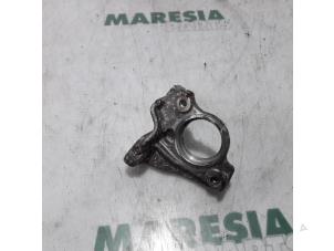 Gebruikte Steun (diversen) Citroen C4 Picasso (3D/3E) 1.6 e-HDi 115 Prijs € 35,00 Margeregeling aangeboden door Maresia Parts