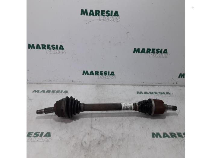 Gebruikte Steekas links-voor Citroen C4 Picasso (3D/3E) 1.6 e-HDi 115 Prijs € 65,00 Margeregeling aangeboden door Maresia Parts