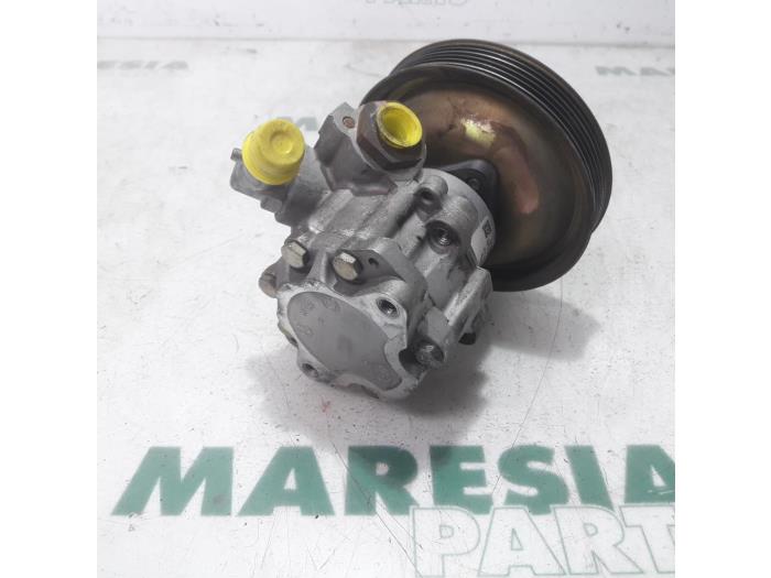 Stuurbekrachtiging Pomp van een Fiat Barchetta (183) 1.8 16V 1999
