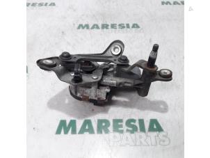 Gebruikte Ruitenwissermotor voor Peugeot 407 SW (6E) 2.2 16V Prijs € 50,00 Margeregeling aangeboden door Maresia Parts