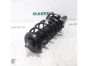 Gebruikte Mac Phersonpoot links-voor Citroen C3 (SC) 1.0 Vti 68 12V Prijs € 40,00 Margeregeling aangeboden door Maresia Parts