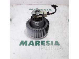 Gebruikte Aanjager Alfa Romeo MiTo (955) 1.4 Multi Air 16V Prijs € 25,00 Margeregeling aangeboden door Maresia Parts