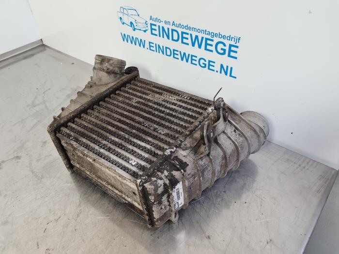 Gebruikte Intercooler Volkswagen Golf IV (1J1) 1.8 Turbo 20V Prijs € 35,00 Margeregeling aangeboden door Auto- en demontagebedrijf Eindewege