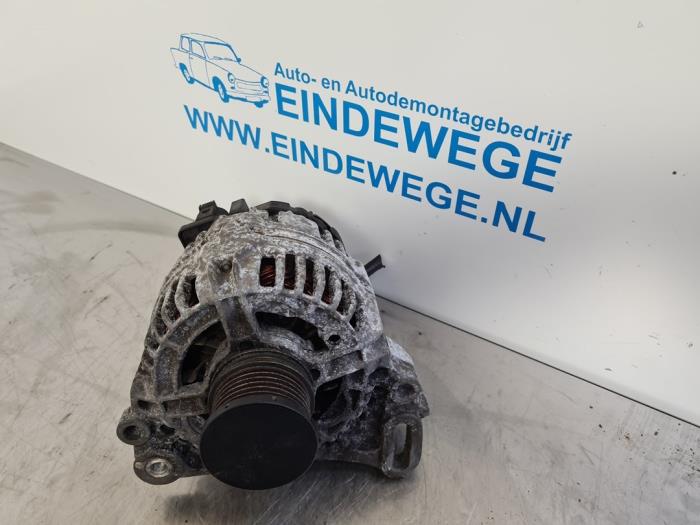 Gebruikte Dynamo Volkswagen Fox (5Z) 1.4 TDI Prijs € 35,00 Margeregeling aangeboden door Auto- en demontagebedrijf Eindewege