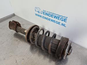 Gebruikte Mac Phersonpoot links-voor Opel Corsa B (73/78/79) 1.2i 16V Prijs € 30,00 Margeregeling aangeboden door Auto- en demontagebedrijf Eindewege