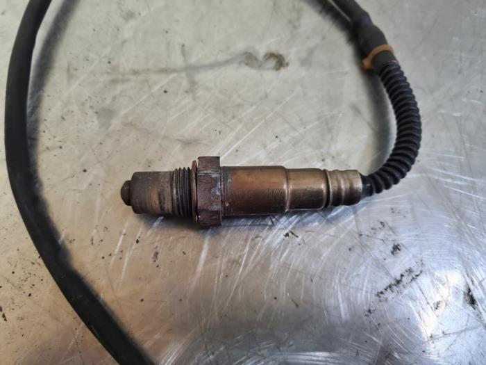 Lambda Sonde van een Volkswagen Polo IV (9N1/2/3) 1.2 12V 2002