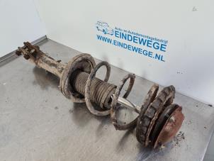 Gebruikte Achterpoot rechts Subaru Legacy Wagon (BG) 2.0i LX 16V 4x4 Prijs € 35,00 Margeregeling aangeboden door Auto- en demontagebedrijf Eindewege