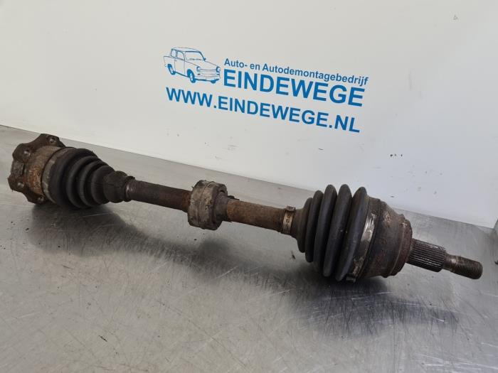 Gebruikte Aandrijfas links-voor Seat Leon (1M1) 1.6 16V Prijs € 35,00 Margeregeling aangeboden door Auto- en demontagebedrijf Eindewege
