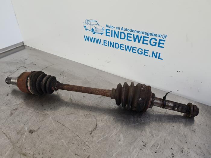 Gebruikte Steekas links-voor Daihatsu Cuore (L251/271/276) 850,Domino Prijs € 30,00 Margeregeling aangeboden door Auto- en demontagebedrijf Eindewege