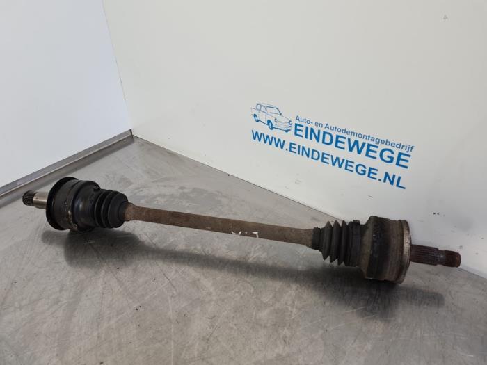 Gebruikte Steekas rechts-achter Mercedes C Sportcoupé (C203) 2.2 C-200 CDI 16V Prijs € 40,00 Margeregeling aangeboden door Auto- en demontagebedrijf Eindewege