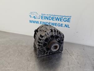 Gebruikte Dynamo Volvo V40 (VW) 1.9 D Prijs € 35,00 Margeregeling aangeboden door Auto- en demontagebedrijf Eindewege