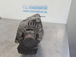 Gebruikte Dynamo Opel Vectra C GTS 3.0 CDTI V6 24V Prijs € 50,00 Margeregeling aangeboden door Auto- en demontagebedrijf Eindewege