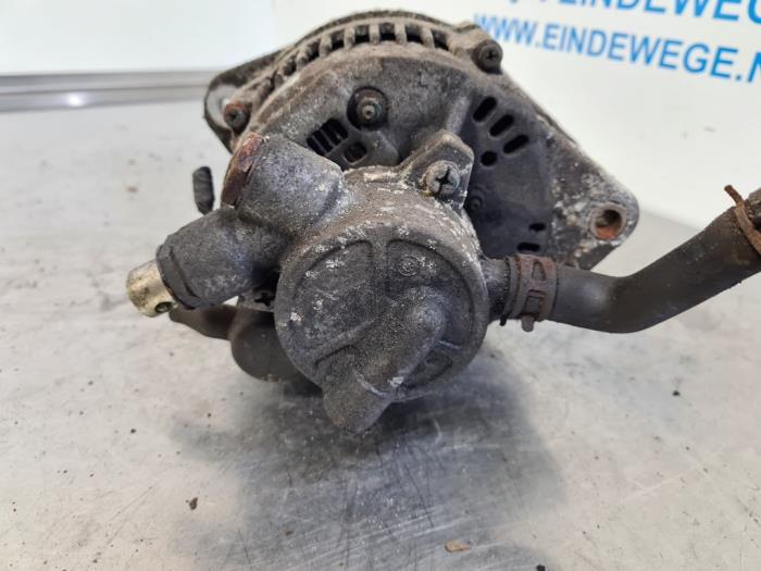 Dynamo van een Honda Civic (EP/EU) 1.7 CTDi 16V 2005