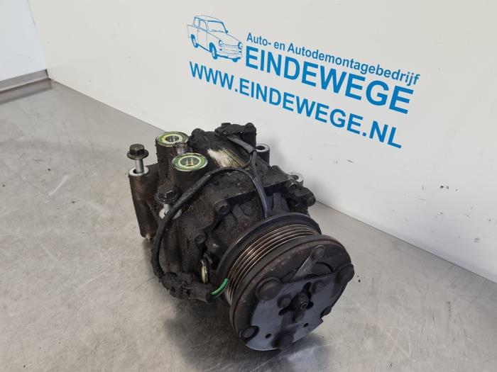 Gebruikte Aircopomp Ford Mondeo III 1.8 16V Prijs € 60,00 Margeregeling aangeboden door Auto- en demontagebedrijf Eindewege