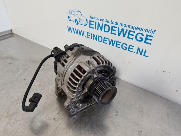 Gebruikte Dynamo Skoda Fabia (6Y5) 1.4i Prijs € 30,00 Margeregeling aangeboden door Auto- en demontagebedrijf Eindewege