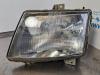 Koplamp links van een Mercedes-Benz Vito (638.1/2) 2.2 CDI 110 16V 1999