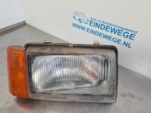 Gebruikte Koplamp rechts Opel Rekord E1/E2/F Prijs € 40,00 Margeregeling aangeboden door Auto- en demontagebedrijf Eindewege