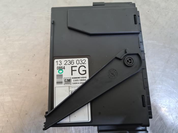 Computer Body Control van een Opel Meriva 1.4 16V Twinport 2006